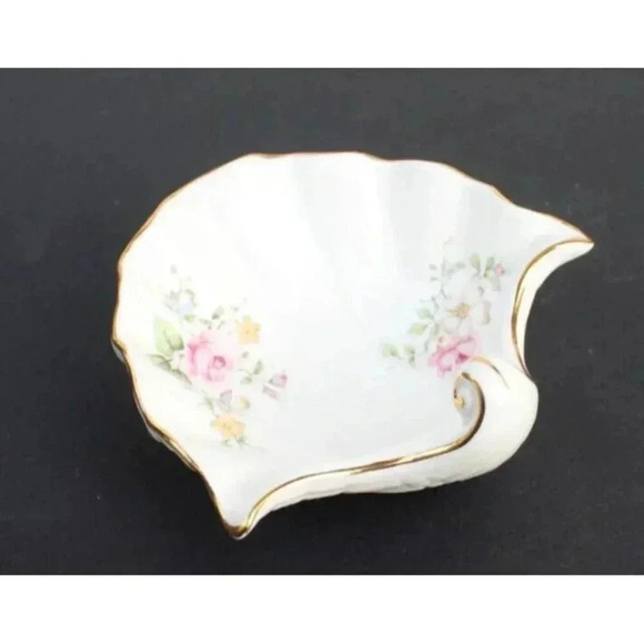Vtg Oakley China Ltd Footed Sea Shell Trinket Dish Pink Flowers w/ Gold Trim - Picture 2 of 4